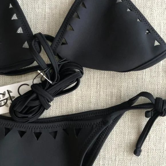 GIGI C Bikinis Christina Bikini Top (size S) NWT - Picture 7 of 9